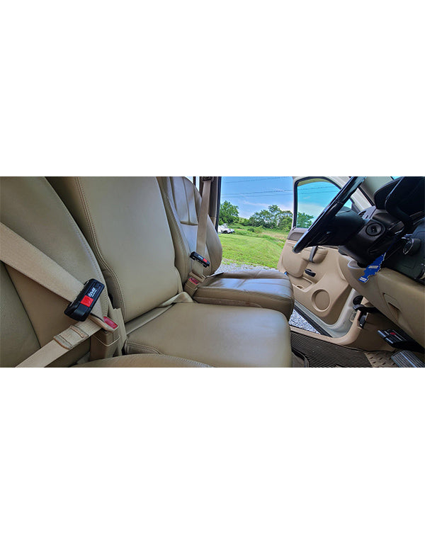Car interior view with proper seatbelt of CUTNGO